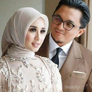 ladies, kamu lebih suka makeup Bella di resepsi pernikahan pertama atau kedua?