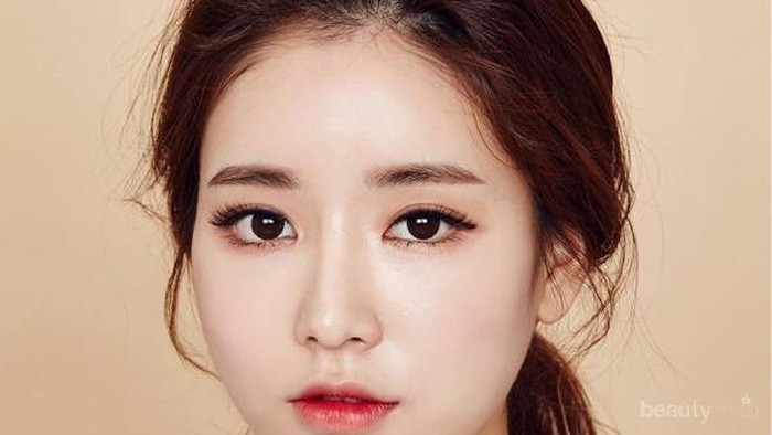 [FORUM] Kamu kalo beli makeup Korea, biasanya di mana aja?