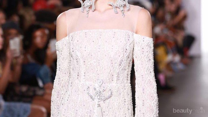 Bangga, Ini Karya 6 Desainer Tanah Air yang Tak Luput Dipamerkan di New York Fashion Week 2018