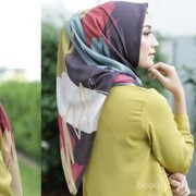 [FORUM] Apa bedanya hijab voal yang di thamrin city sama hijab voal yang dijual di online?