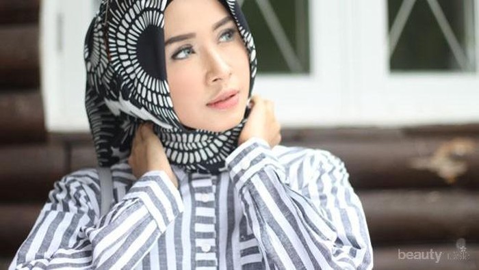 [FORUM] Salahkan sudah hijrah tapi menjual baju minim ku dulu....