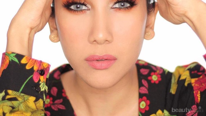 [FORUM] Pertama kali bisa makeup, belajar darimana?