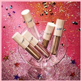 Dapatkan Warna-Warna Sparkling dari Peripera Pearly Night Liquid Glitter Pearl Eyeshadow