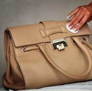 [FORUM] Menjaga Tas Kulit Agar Tidak Mengelupas
