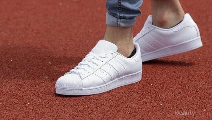 [FORUM] Ngilangin Noda di sneakers putih, ada tips?