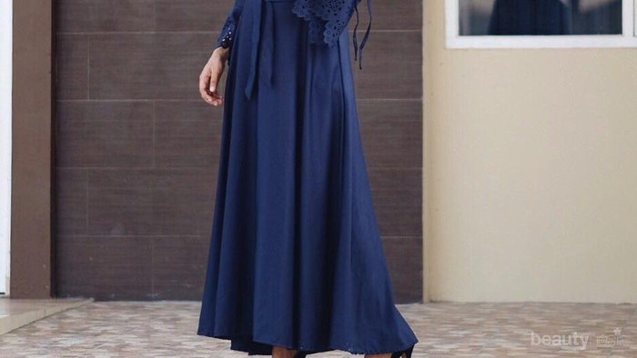 5 Gaun Hijab yang Cantik Banget Jika Dipakai Oleh Si Pemilik Tubuh Kecil
