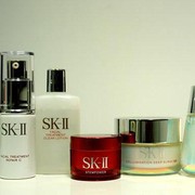 [FORUM] Emang Pakai Skincare Tuh Harus Satu Paket Merek yang Sama?