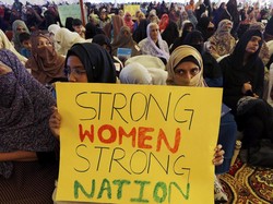 Ribuan Wanita di Dunia Gelar Aksi Peringati Hari Perempuan Internasional