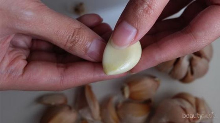 Ternyata Bawang Putih Bisa Membuat Kuku Cantik Lho! Penasaran Bagaimana Caranya?