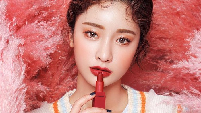 [FORUM] Kamu lebih cocok pakai lipstik warna apa guys?