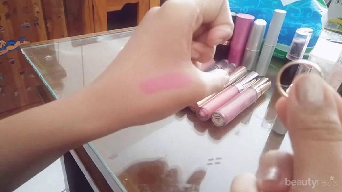 [FORUM] Lihat Kandungan Berbahaya di Lipstik degan Logam, Beneran Ampuh?