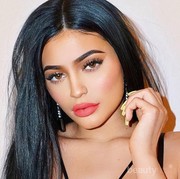 Ups, Ternyata Para Pria Nggak Suka dengan Gaya Make Up Ini, Lho!