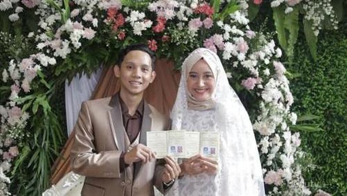 #FORUM Lagi viral! Pasangan ini menikah cuma dengan budget 50 juta tapi lengkap!