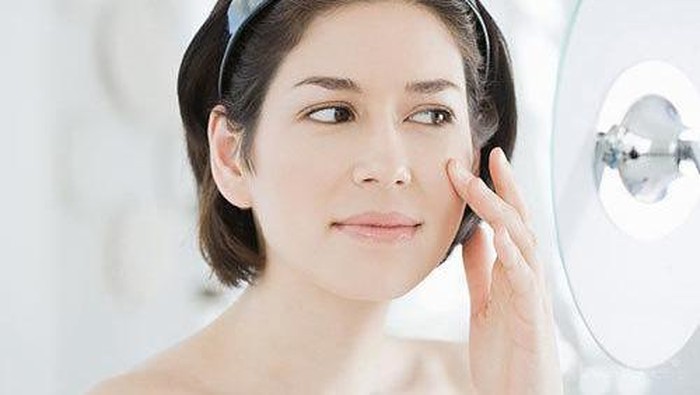 Segera Lakukan Hal Ini Jika Ingin Serum Bekerja Maksimal Pada Kulitmu!