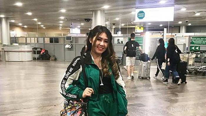 [FORUM] Via Vallen pingsan di panggung waktu perform, itu beneran yah?