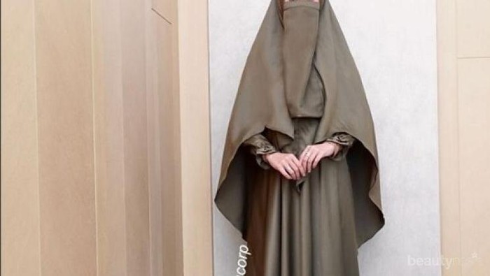 [FORUM] Pakai cadar enaknya bahan apa ya?