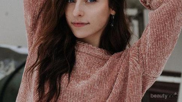 Suka Pakai Micellar Water? Ini 3 Kelebihan yang Perlu Kamu Tahu!