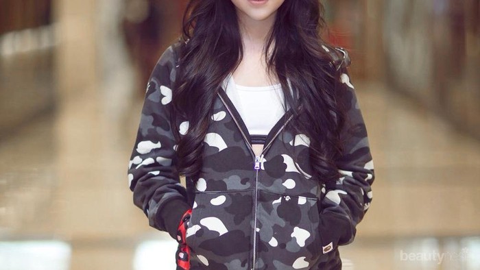 Selalu Tampil Chic dan Feminin, Berikut 4 Inspirasi Fashion Ala Agatha Chelsea Mantan Idola Cilik