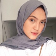 Hindari Tampil Menor Saat Ke Kampus, Ini Make Up Hijabers yang Lebih Cocok Kamu Pakai