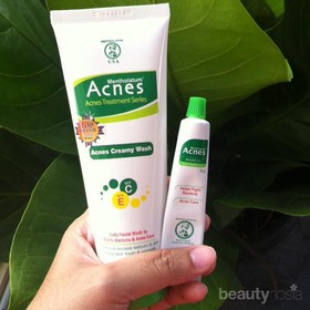 skincare Acnes bagus enggak sih? Beneran ampuh ngilangin jerawat? please share dong yang udah pakai