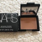 Makeup Sempurna, Pakai Bronzing Powder NARS Ini untuk Lengkapi Sun-Kissed Makeup Look-mu!