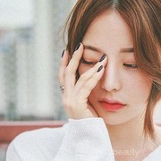 Wajah Bebas Noda Seketika dengan Concealer Wardah di Bawah 100 Ribu Ini