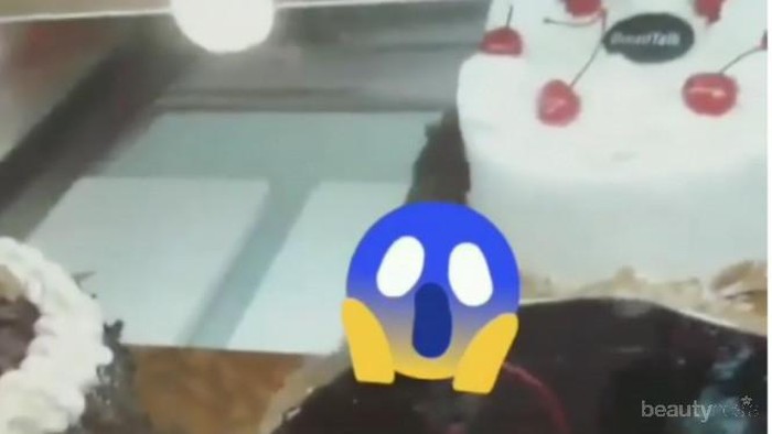 [FORUM] Duh! Ada Tikus Berkeliaran di Toko BreadTalk Guys Videonya Viral