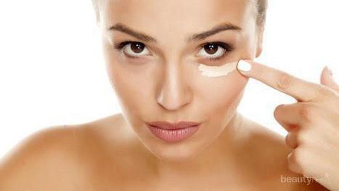 [FORUM] Dear.. pilih pakai concealer dulu atau pakai foundation dulu?  Share dong sama alasannya ya.