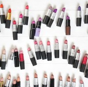 Cari Tahu Kepribadian Seseorang Berdasarkan Warna Lipstik Favoritnya