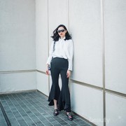 Tak Melulu dengan Rok Pensil dan Blazer, Coba Padu Padan Stylish Ini untuk ke Kantor!