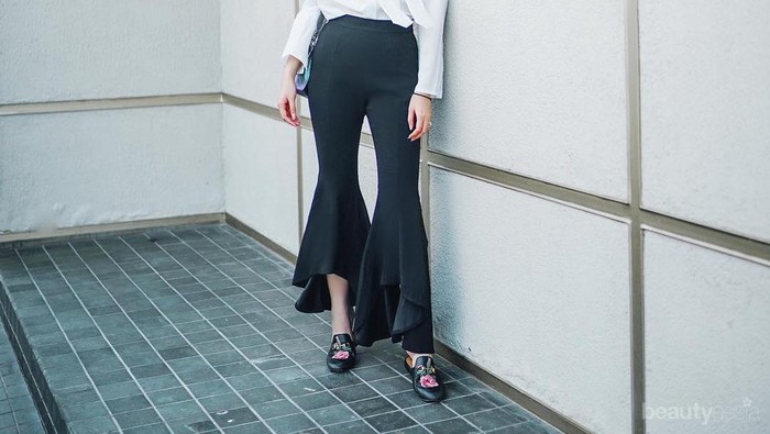 Tak Melulu dengan Rok Pensil dan Blazer, Coba Padu Padan Stylish Ini untuk ke Kantor!