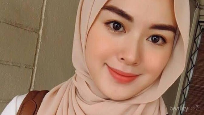 [FORUM] Makeup buat ke kampus kalian apa saja guys?