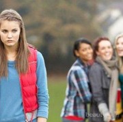 [FORUM] Aku sadar teman suka bergunjing di belakangku, harus bagaimana?