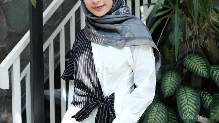 [FORUM] Model atasan muslimah yang lagi in sekarang yang gimana sih?