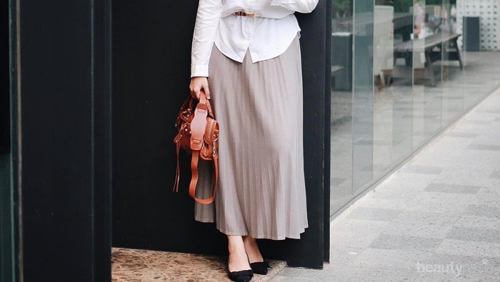 Enggak Perlu Ribet, Ini Gaya Hijab ke Kampus yang Dijamin Bikin Kamu Catchy Banget!