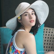 Ehmm! 5 Seleb Ini Justru Lebih Cantik dengan Rambut Pendek Lho!