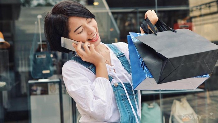 Pakai Jasa Titip Beli Beauty Stuff di Luar Negeri, Perlukah? Amankah?