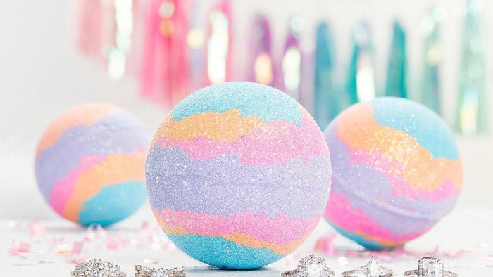 #FORUM Mandi menggunakan Bath Bomb apakah aman?