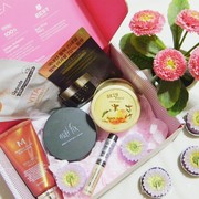 [FORUM] Kamu lebih mending habiskan pengeluaran untuk beli skincare atau makeup?
