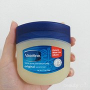#FORUM Pakai Vaseline Petroleum Jelly Beneran Bikin Kulit Lembap!