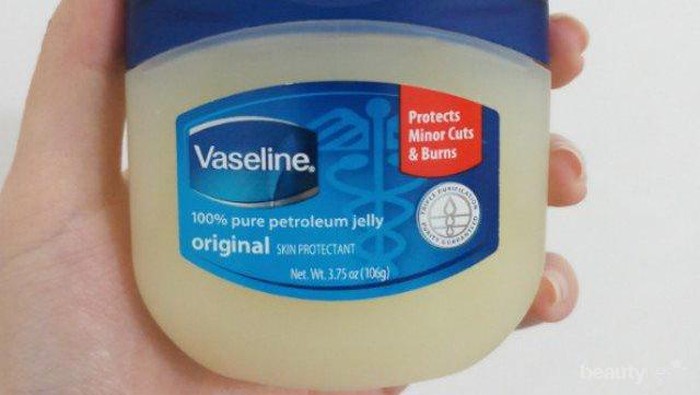 #FORUM Pakai Vaseline Petroleum Jelly Beneran Bikin Kulit Lembap!