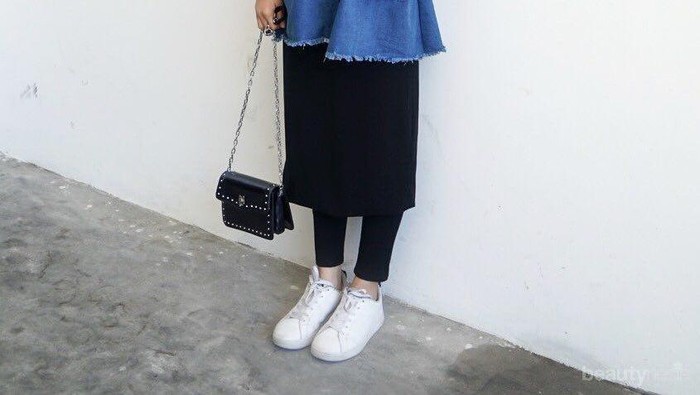 Para Selebgram Hijabers Ini Pintar Memadukan Rok Midi Jadi Outfit untuk Wanita Berhijab Lho