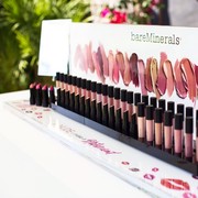Bare Minerals Punya 4 Varian Lipstick dengan Puluhan Warna yang Bisa Jadi Pilihan Kamu!