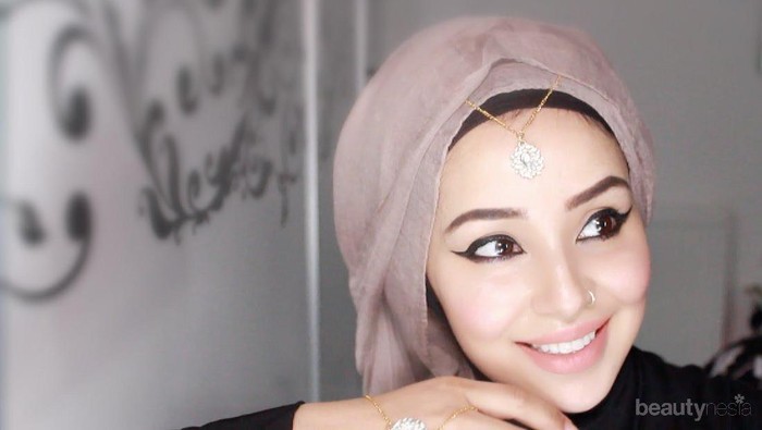 Hijabers, Inilah Ragam Headpiece Hijab yang Bisa Menyempurnakan Penampilan Cantikmu