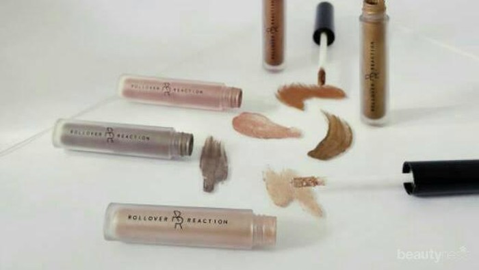 Sebelum Membeli, Yuk Simak Review Rollover Reaction Glazed! Liquid Eye Tint, Ladies!