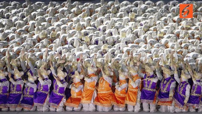 [FORUM] Kostum Ajaib Tari Saman di Pembukaan Asian Games! Merinding Nggak Kamu?