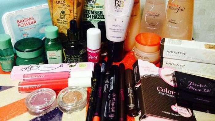 [FORUM] Kapan Pertama Kali Jatuh Cinta Sama Makeup or Skincare?