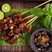 Dijamin Bikin Ketagihan, Ini Resep Sate Tempe Pedas Manis yang Perlu Kamu Coba