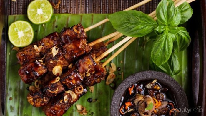 Dijamin Bikin Ketagihan, Ini Resep Sate Tempe Pedas Manis yang Perlu Kamu Coba