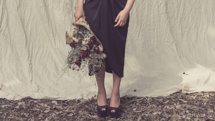 4 Brand Sepatu Ini jadi Favoritnya Artis Indonesia Lho, Harganya Bikin Shock!